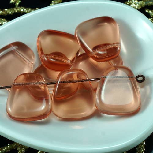 Grand valentine rose clair tchèque verre plat trapèze perles rectangle de 28 mm x 16mm 8pcs sku-21350