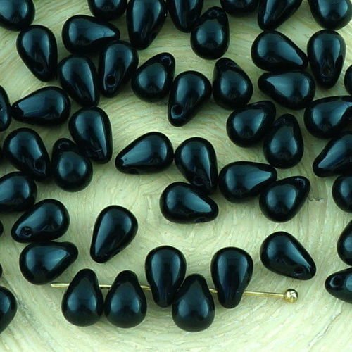 40pcs opaque noir de jais petite larme de verre tchèque perles de 4 mm x 6 mm sku-32922