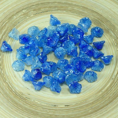 40pcs cristal bleu de la moitié de lustre de verre tchèque bell fleur de perle de bouchons 7mm x 5mm sku-26818