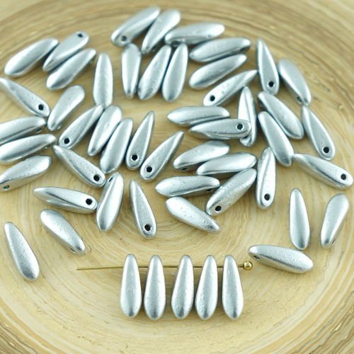 50pcs métallique mat aluminium argent petit verre tchèque poignard de perles de feuille de pétales d sku-28958