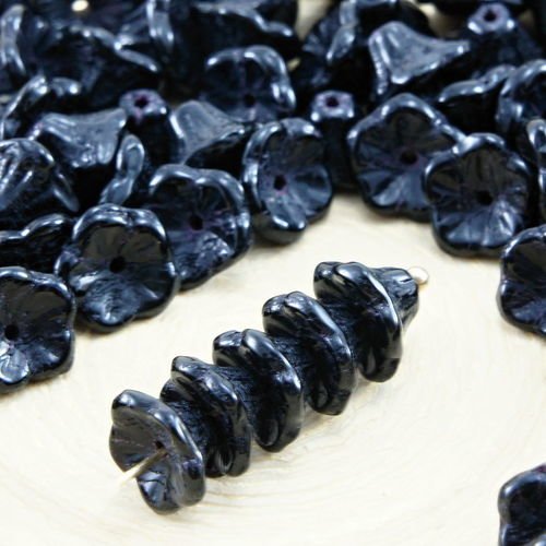 40pcs opaque noir de jais petite cloche fleur de bouchons de verre tchèque perles 5mm x 7mm sku-32384
