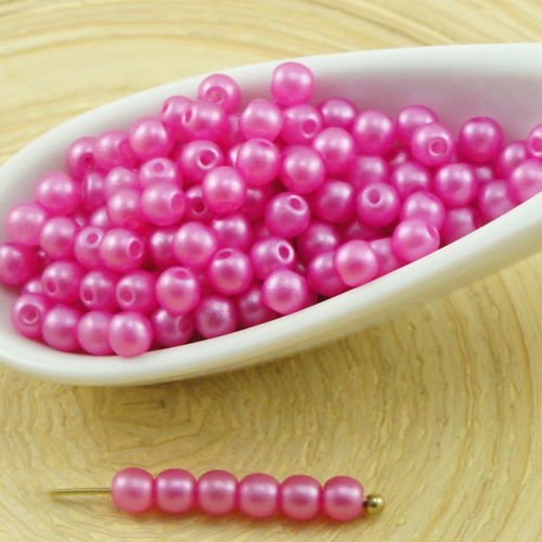 100pcs perles briller la lumière fuchsia valentine rose ronde verre tchèque de petite entretoise de  sku-31691