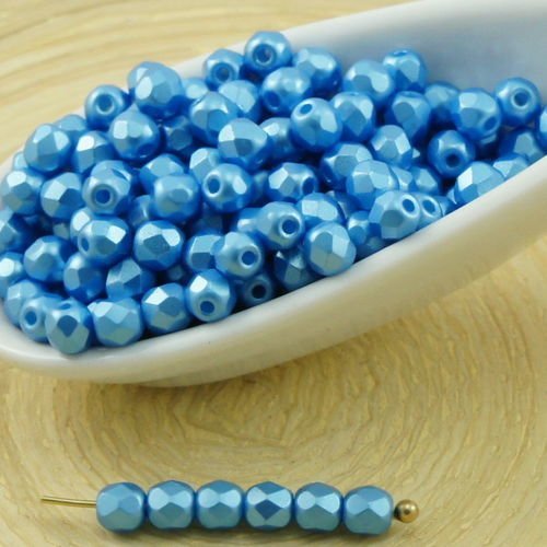100pcs pastel nacré bleu azur ronde à facettes feu poli verre tchèque perles de petit écarteur 3mm sku-31832