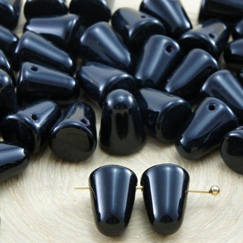 14pcs opaque noir de jais halloween cône de bonbon pointes crampons gum drop tchèque perles de verre sku-33547