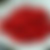 Opaque rouge verre tchèque pin de bouton de perles rondes plates tissage 7mm x 4mm 40pcs sku-21618