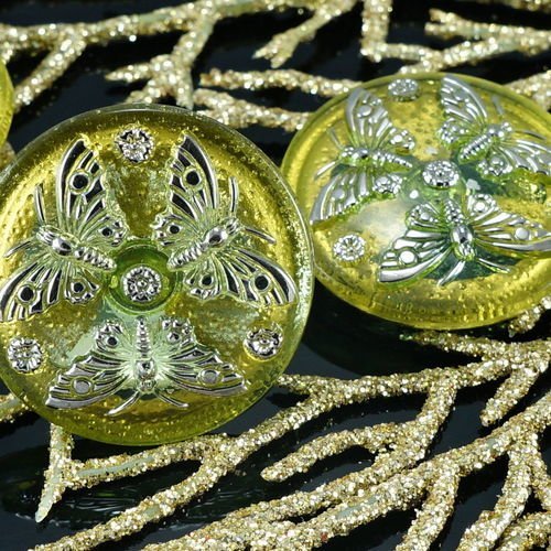 1pc à la main le verre tchèque bouton grand papillon d'argent cristal vert olive d'or de taille 12 2 sku-26017