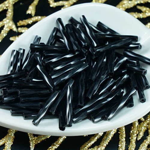 100pcs x 15mm extra-longs noirs opaques enrouler autour du verre tchèque perles de bugle preciosa tu sku-21314