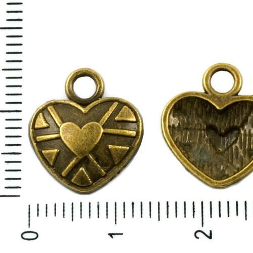 10pcs bronze antique ton valentin plat coeur charmes d'amour pendentif drapeau tchèque métal conclus sku-37480