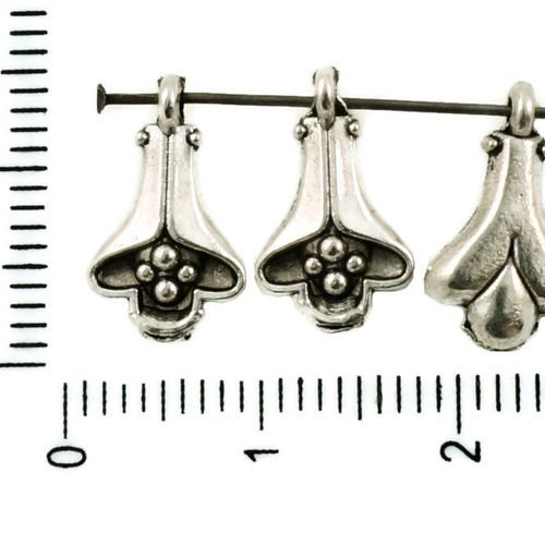 24pcs antique ton argent bell fleur floral pendentifs charms tchèque métal conclusions 8mm x 14mm sku-37415