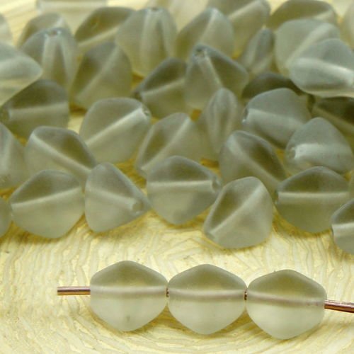 50pcs mat cristal fumé gris givré grosse pincée bicone facettes en verre tchèque perles d'entretoise sku-32047