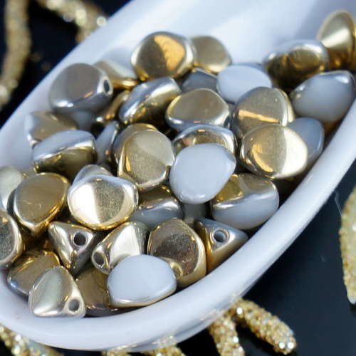50pcs or blanc demi-pincée de verre tchèque entretoise bicone à facettes perles 5mm sku-19253