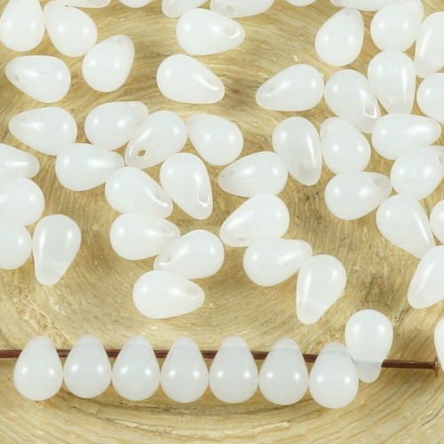 40pcs blanc albâtre opale larme petite de verre tchèque perles de 4 mm x 6 mm sku-35631