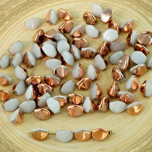 60pcs albâtre blanc capri gold demi-pincée tchèque perles de verre de 5mm sku-28489