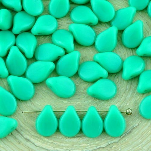 60pcs opaque turquoise green pip preciosa fleur plat de pétales de verre tchèque perles 5mm x 7mm sku-32854