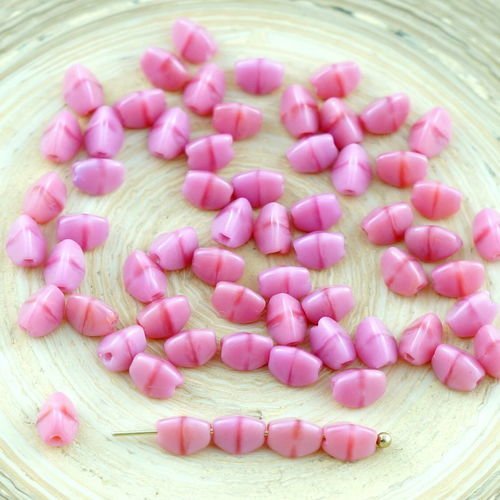 60pcs opaque soyeux valentine rose pincée tchèque perles de verre de 5mm sku-28978