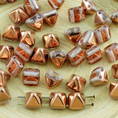 16pcs cristal de capri d'or de cuivre demi petite pyramide goujon 2 deux trou de verre tchèque perle sku-31335