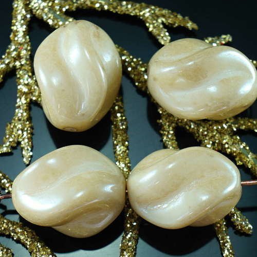 Grande Jaune Opaque Verre tchèque Agité Écrasé Sqaure Perles Chunky 10mm 8pcs