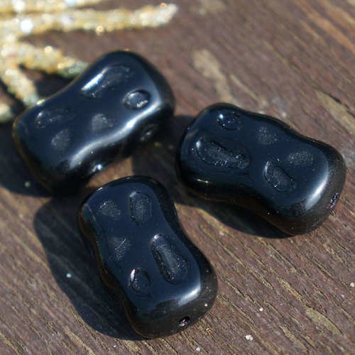 Noirs opaques brique de verre tchèque perles rectangle plat sculpté en pointillés 16 mm x 10 mm 10pc sku-16958