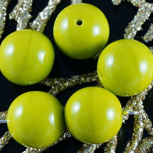 Grand opaque vert olive en verre tchèque perles rondes 12mm 6pcs sku-18510