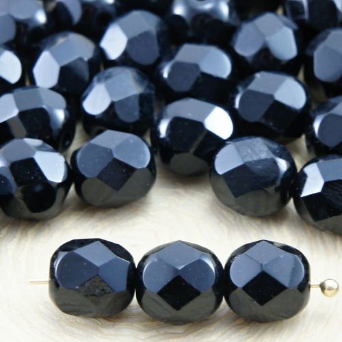 24pcs opaque noir de jais ronde à facettes feu poli entretoise de verre tchèque perles de 7 mm sku-33303