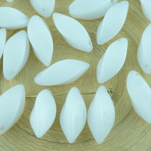 12pcs blanc albâtre opale de pétale de fleur torsadée poignard verre tchèque perles de 8mm x 16mm sku-32831