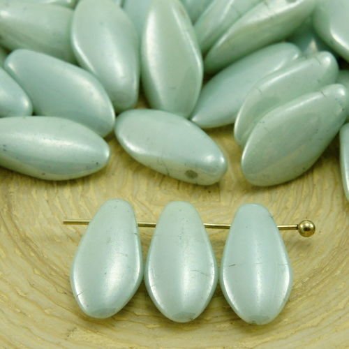 30pcs blanc albâtre opale vert lustre poignard plat de feuilles de pétales de verre tchèque perles 1 sku-32448
