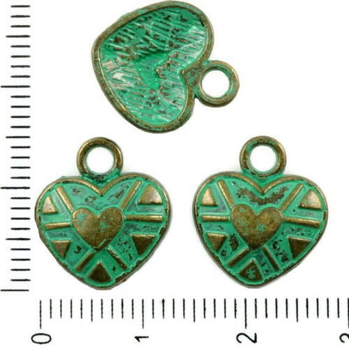 10pcs bronze antique tons turquoise vert patine de lavage à plat coeur charmes d'amour drapeau de la sku-36881