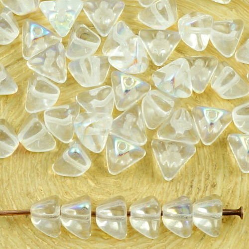 50pcs cristal clair ab demi-pincée triangle entretoise tchèque perles de verre de 4mm x 7mm sku-35457
