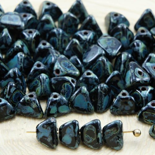 50pcs picasso brun opaque noir de jais grand demi-pincée triangle entretoise tchèque perles de verre sku-33875