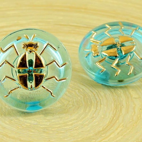 1pc cristal bleu saphir en or à la main le verre tchèque scarab la taille du bouton 8 18mm sku-36024