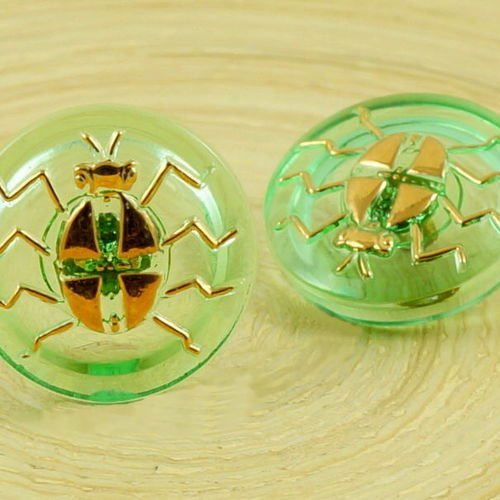 1pc cristal vert or à la main le verre tchèque scarab la taille du bouton 8 18mm sku-36026