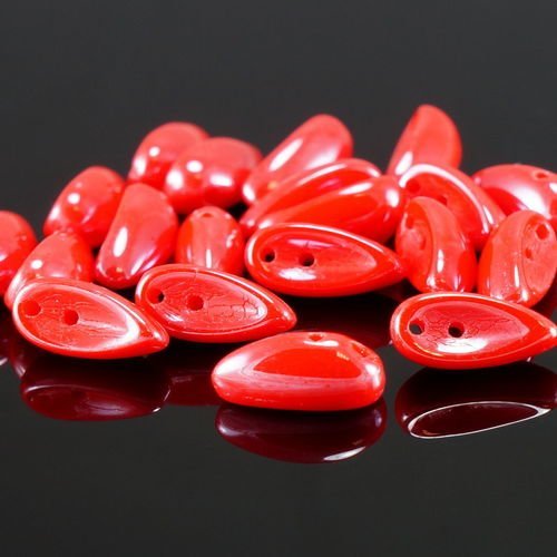Nouvelle forme de 30pcs opaque rouge lustre preciosa piment perles de verre tchèque deux trou des de sku-25906