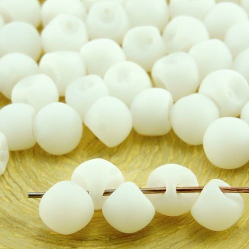 30pcs mat blanc albâtre opale dépoli verre de mer champignon bouton tchèque perles de de 5mm x 6mm sku-32404
