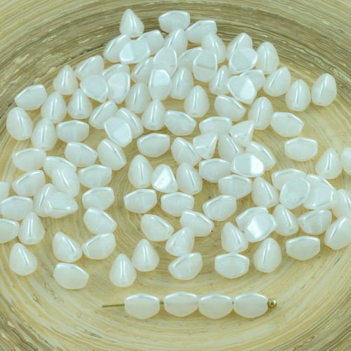 60pcs opaque lustre blanc pincée tchèque perles de verre de 5mm sku-28511