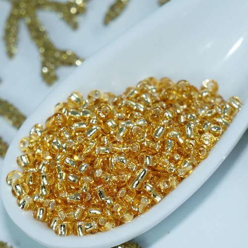 20g d'or d'argent bordée de verre tchèque ronde perles de rocaille 11/0 preciosa entretoise 2mm sku-17856