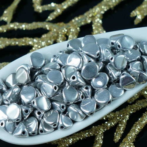 50pcs jet-labrador plein pincée tchèque perles de verre de 5mm sku-18795
