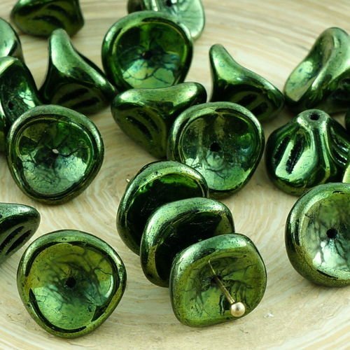 12pcs vert métallique lustre verre tchèque grande cloche de la fleur de perles de lys de la vallée d sku-31163