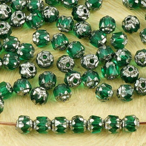 50pcs cristal vert émeraude métallisé argent verre tchèque cathédrale facettes feu poli perles de 4m sku-35757