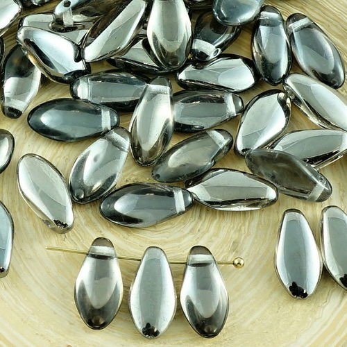 30pcs crystal dark silver demi-verre tchèque poignard perles de plat de feuille de pétales de 6mm x  sku-30789