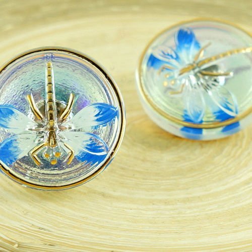 1pc crystal ab bleu blanc or libellule insectes à la main le verre tchèque bouton taille 8 18mm sku-30799