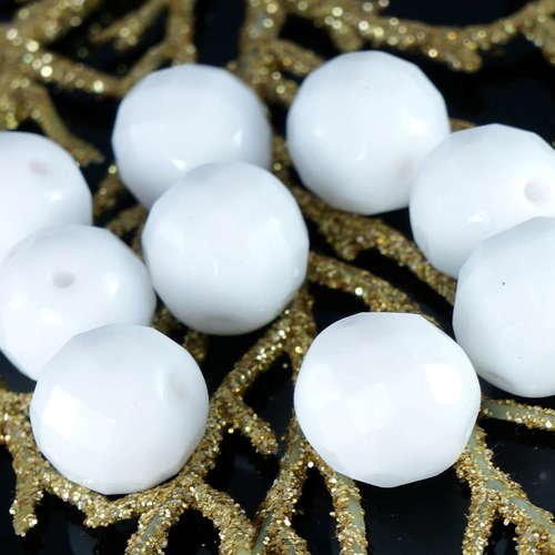 10pcs blanc opaque tchèque en verre à facettes perles rondes d'incendie poli 12mm sku-19431