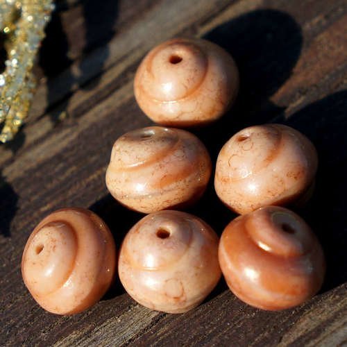 Picasso brune ronde tchèque spirale en perles de verre de coquillage brun de bohème marron des de 8m sku-16222