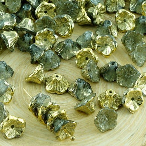 40pcs crystal metallic gold demi-verre tchèque petite cloche de fleur de perle de bouchons 7mm x 5mm sku-31388