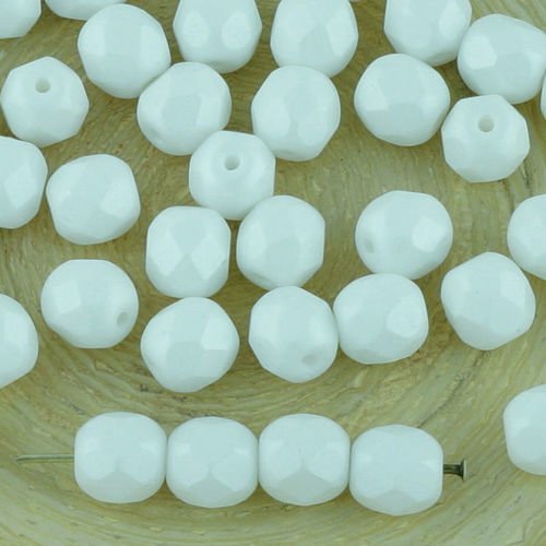 40pcs blanc soie mat ronde à facettes feu poli entretoise de verre tchèque perles de 6mm sku-34601