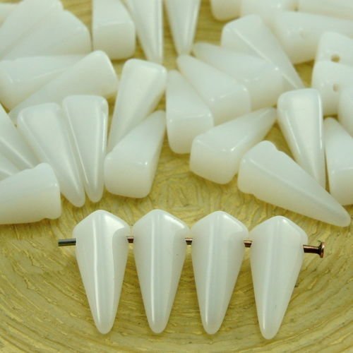 10pcs blanc albâtre opale preciosa villa facettes de la dague halloween verre tchèque perles de 13mm sku-33541