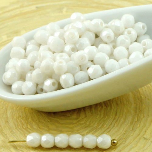 100pcs craie blanche lustre rond à facettes feu poli verre tchèque perles de petit écarteur 3mm sku-31863