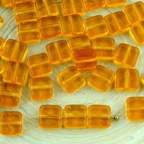 40pcs cristal topaze jaune carrelage clair un trou de plat carré en verre tchèque perles de 6mm sku-32325