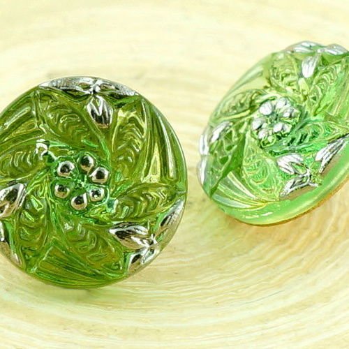 1pc cristal chrysolite vert argent petite fleur à la main le verre tchèque bouton taille 6 13.5 mm sku-30750