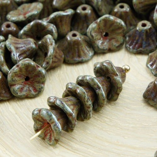 40pcs picasso brun opaque chocolat petite cloche fleur de bouchons de verre tchèque perles 5mm x 7mm sku-32348