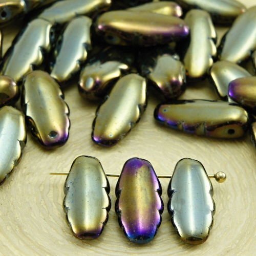 24pcs métallique iris bronze pourpre dentelé sculpté poignard plat en verre tchèque perles de 13mm x sku-32725